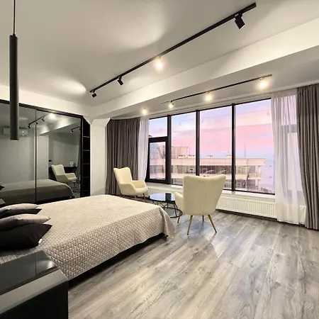 Gagarin Plaza Luxury Penthouse *